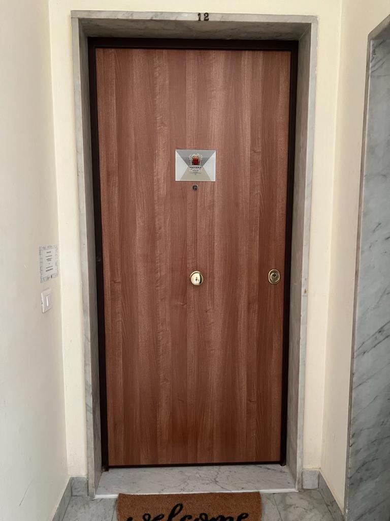 バーリHavana Houseアパートメント エクステリア 写真